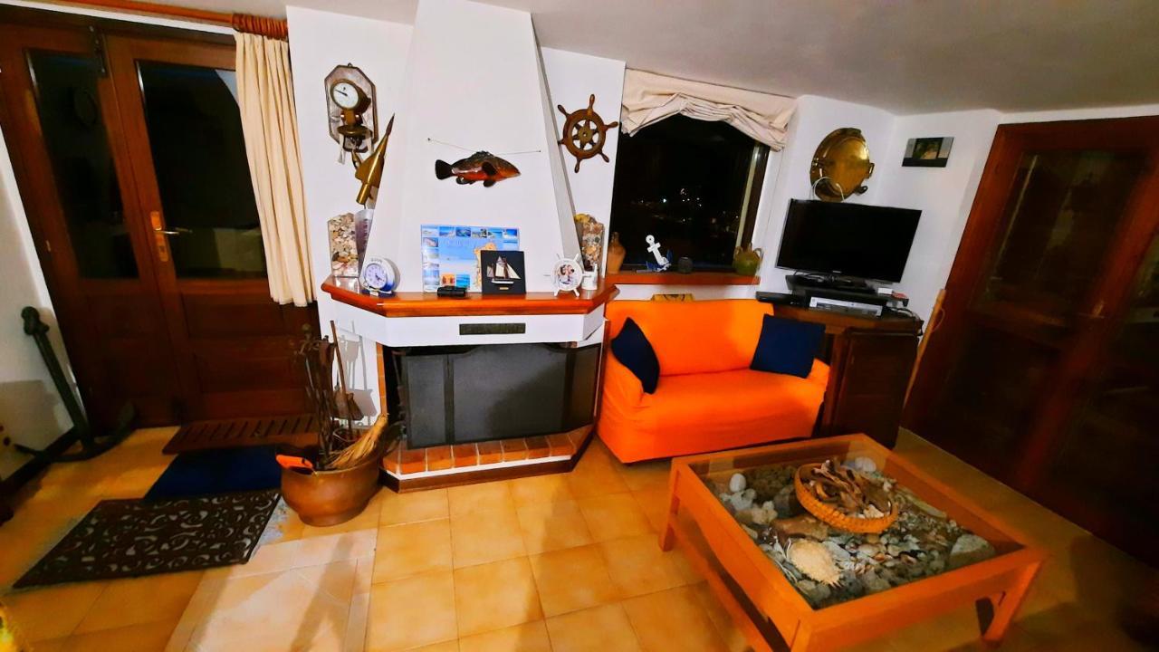 Bella Vista Appartement Cala Gonone Buitenkant foto
