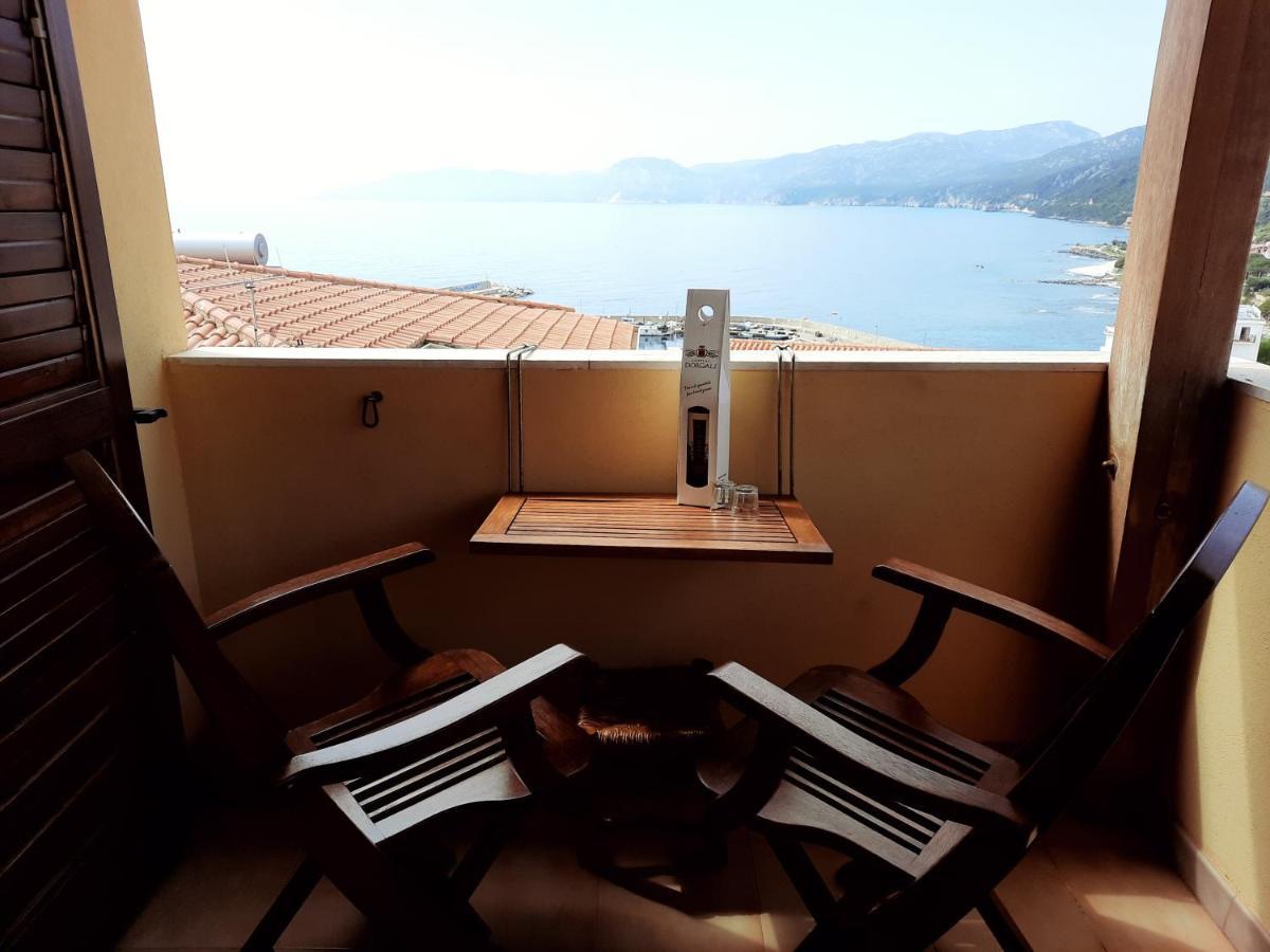 Bella Vista Appartement Cala Gonone Buitenkant foto